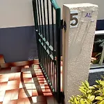 度假居 Vitorio's *