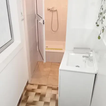 Nyaraló Vitorio's *